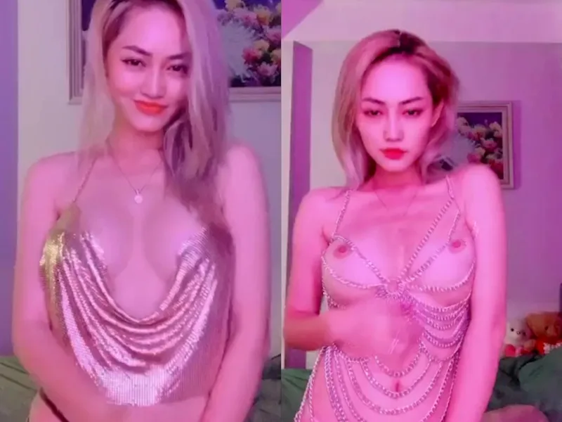 Em ngọc hà vú đẹp nứng thẩm du p1